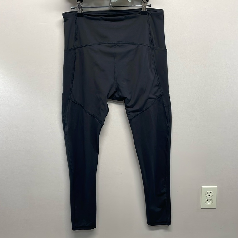 Thinx Moderate Absorbency Activewear Leggings High Rise Pockets Black L